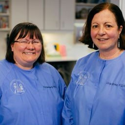 Dental Hygienists Serving Chicago in Lincoln Park, Hyde Park and Logan Square