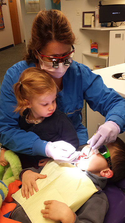 Teamwork - Pediatric Dentist serving Lincoln Park, IL